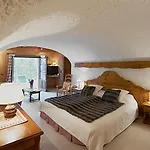 Les De La Serraz