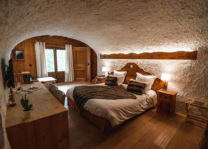 Hotel Les De La Serraz 4*